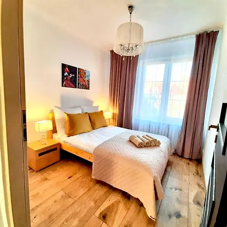 Easy Rent - Furmanska Przy Zamku, Stare Miasto, 24h Check-in Daire