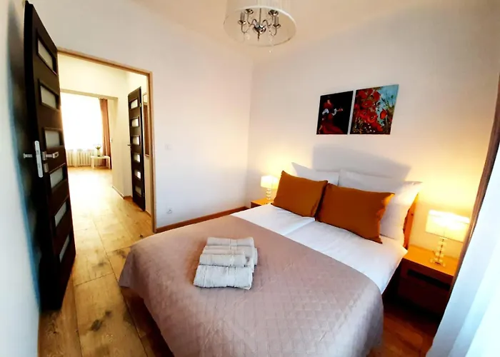 דירה Easy Rent - Furmanska Przy Zamku, Stare Miasto, 24h Check-in *